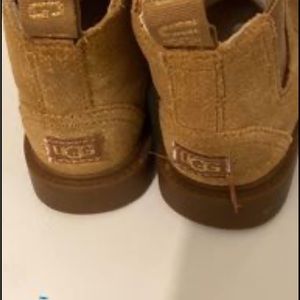 Size 7 Toddler Girl Uggs